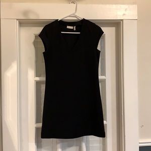 Black short sleeve shift dress